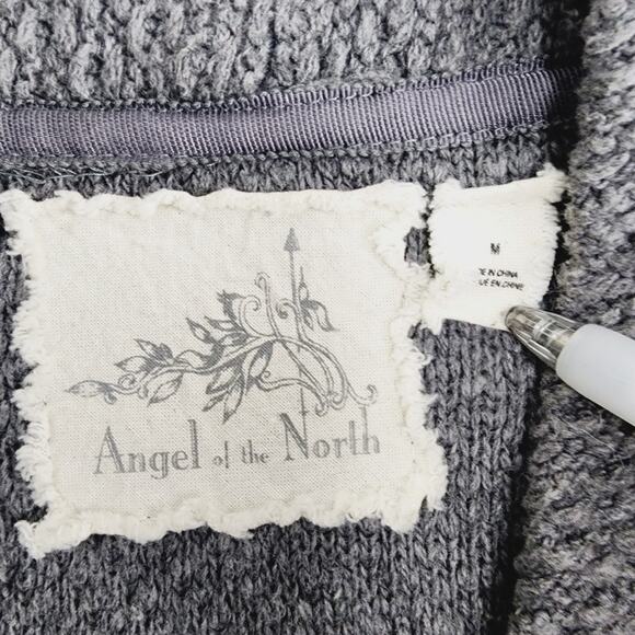 ANTHROPOLOGIE Angel Of The North Grey Chunky Cable Knit Cardigan Sweater - Picture 3 of 8